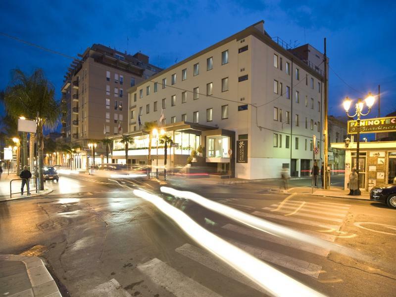 Palazzo Virgilio Ξενοδοχείο Μπρίντιζι Εξωτερικό φωτογραφία